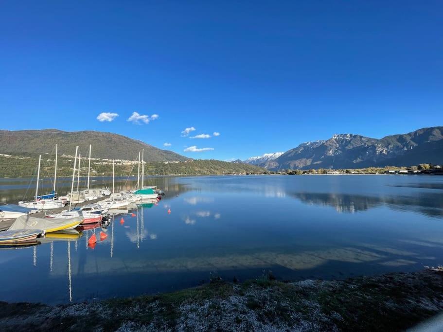 Fronte LagoResidencegarden, Moderno Appartamento Calceranica al Lago Kültér fotó
